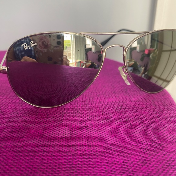 Ray-Ban sunglasses - Picture 2 of 13